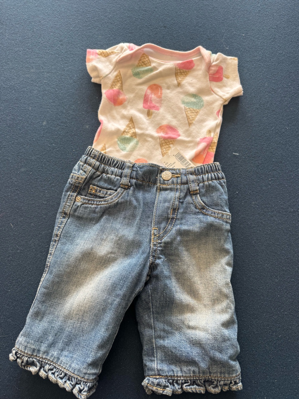 The Children's Place Denim Jeans w/ruffles & ice cream cone onesie 🍦cute & comfy